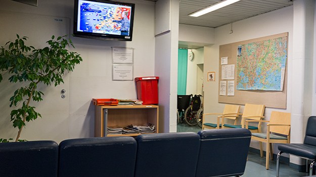 2014-05-14-waiting-room-001