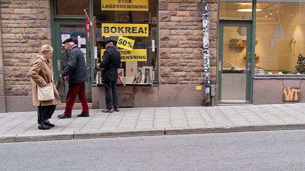 2014-10-02_passers-by-6109