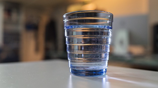 2015-02-18-glass-of-water-049