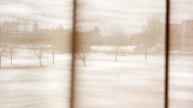 2015-02-19-view-through-the-curtain-004