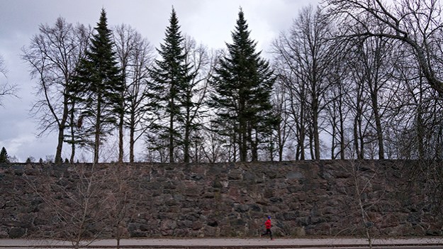 2015-03-22-red-running-jacket-069