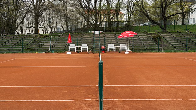 2015-05-07-tennis-court-001