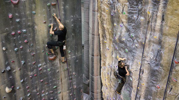 2015-05-08-indoor-climbing-part-two-038