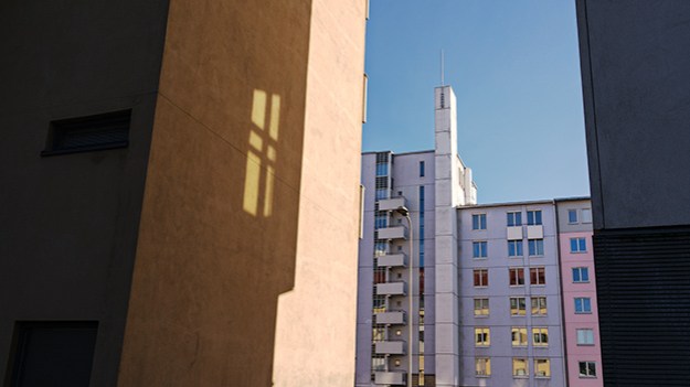 2015-11-05-shadow-on-the-wall-part-two-016