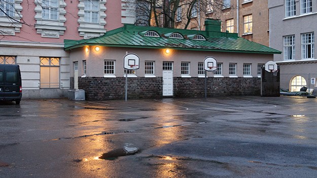 2015-11-12-schoolyard-005