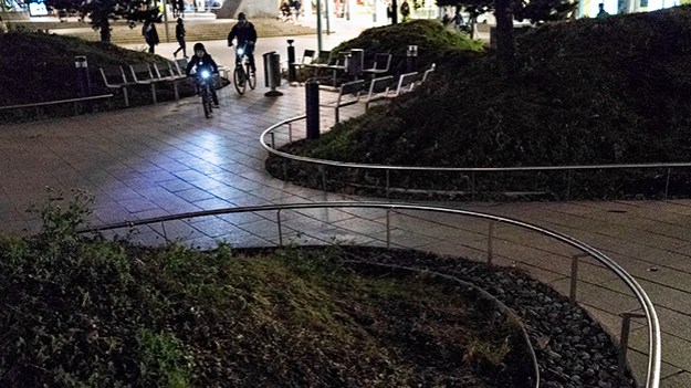 2015-11-21-bicycle-lights-030