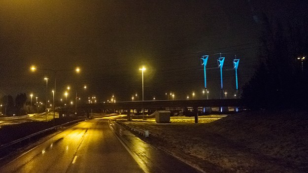 2015-12-13-three-blue-towers-156