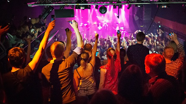 2015-12-19-don-johnson-big-band-xmas-show-2015-200