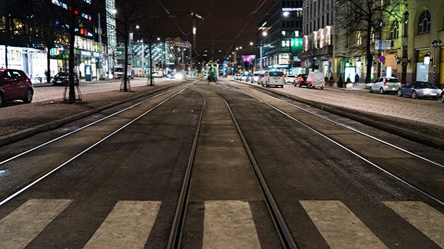 2016-02-15-mannerheimintie-in-the-evening-023