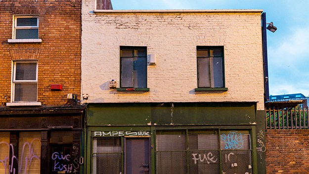 2016-07-08-building-in-dublin-053