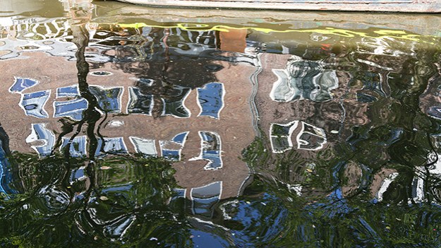 2016-09-07-reflections-on-the-canal-010