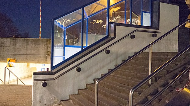 2017-01-20-waterlooplein-metro-station-014