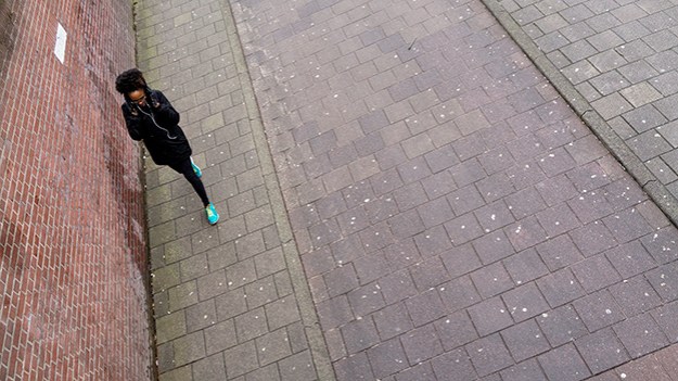 2017-02-23-walking-alone-021